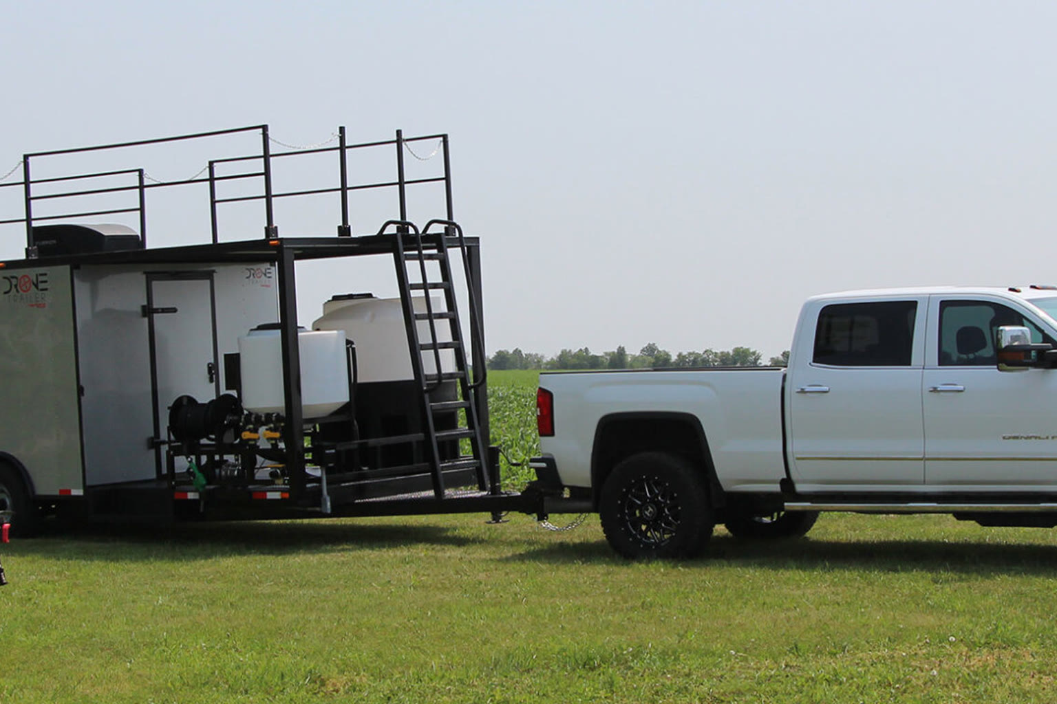 Specialty trailer using laminated sandwich panels